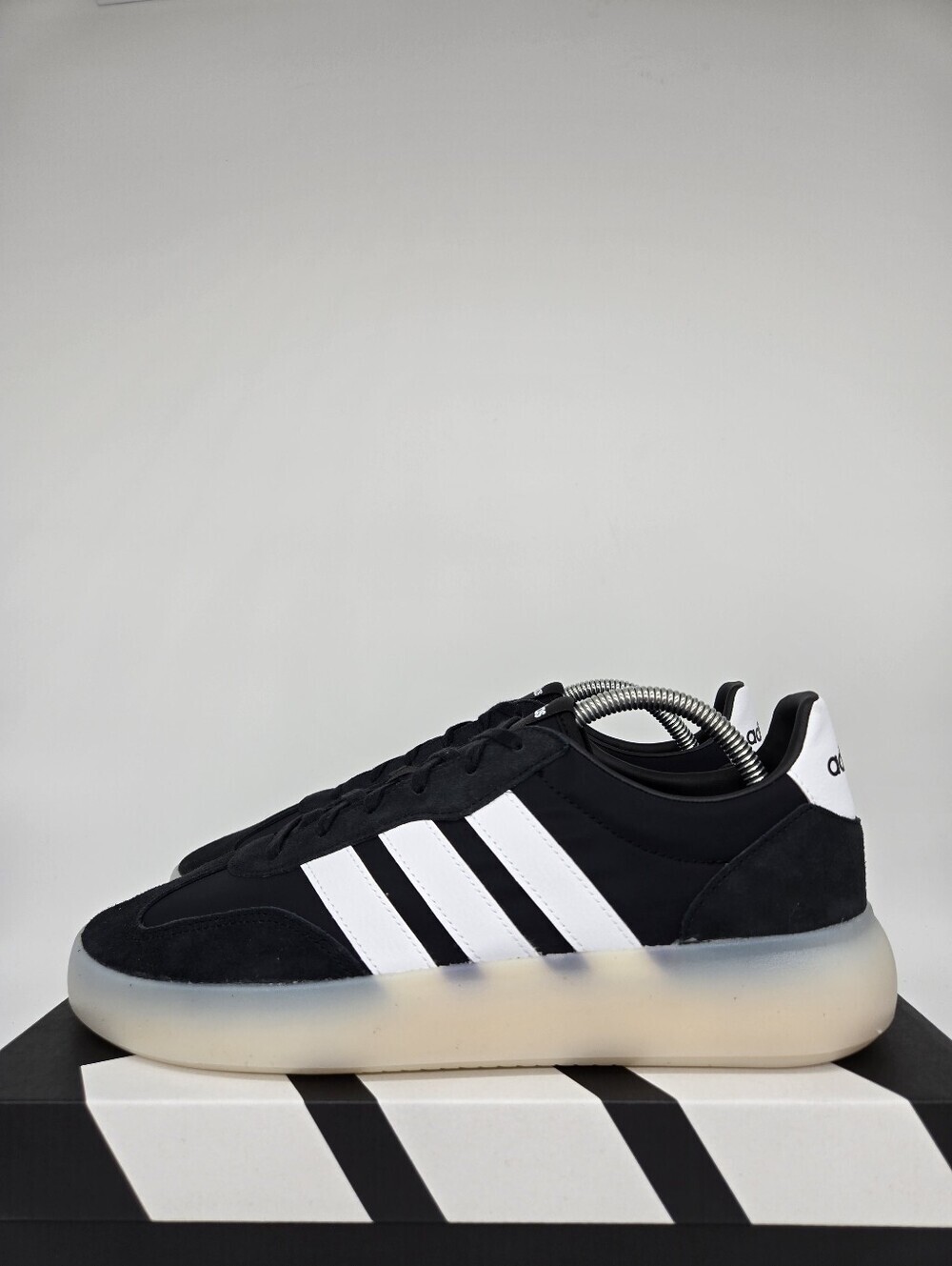 adidas Men's Barreda Decode JI2316 Black White Shoes Size 10.5